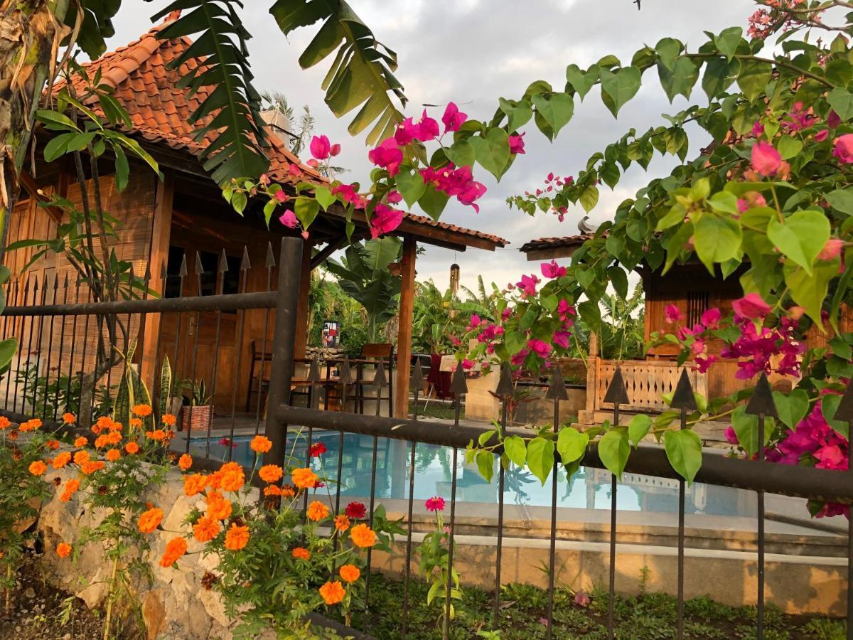 Villa Nextdoor Nature Yogyakarta 반툴 외부 사진