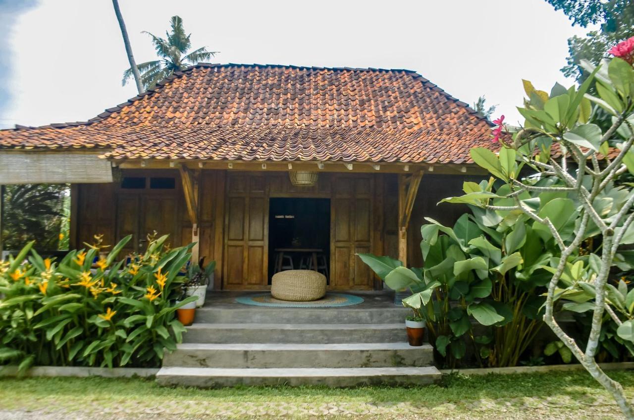 Villa Nextdoor Nature Yogyakarta 반툴 외부 사진